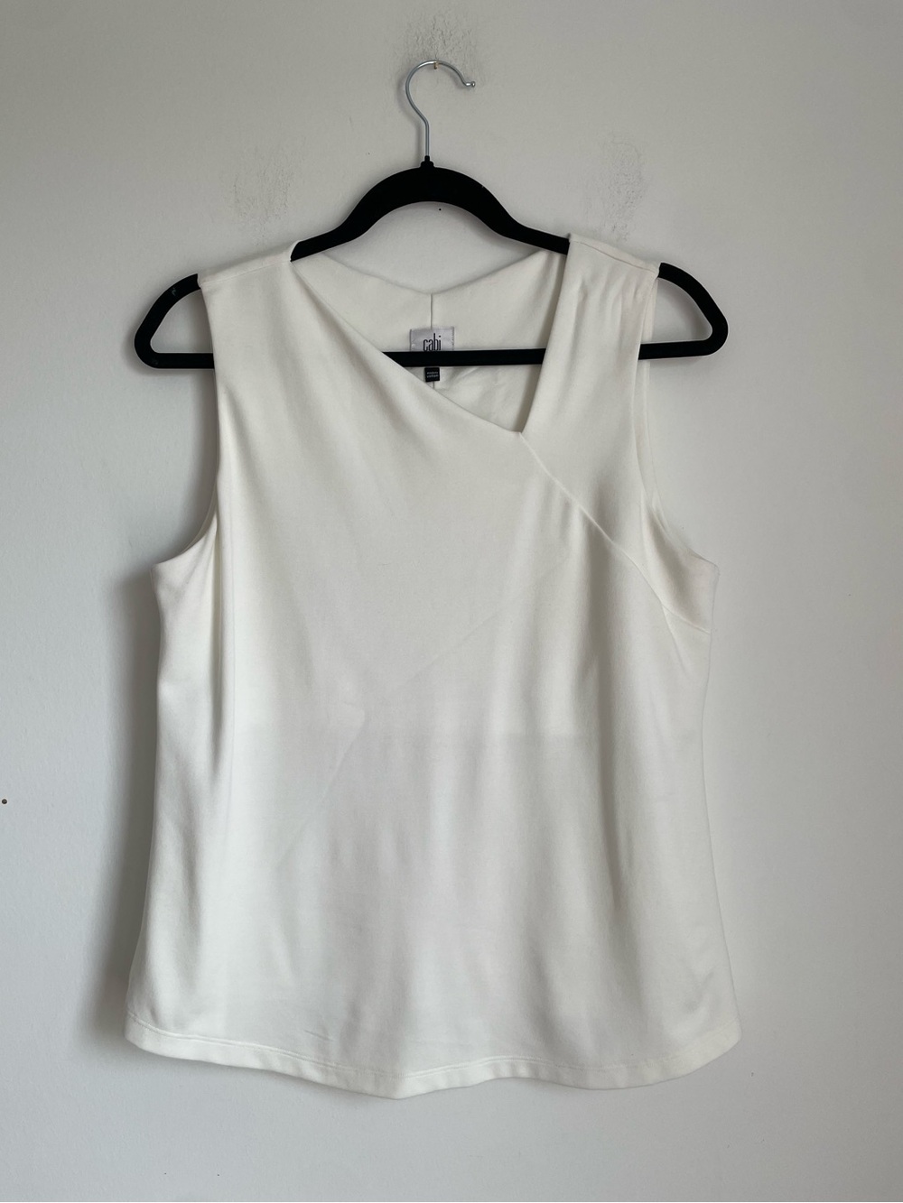 Cabi Asymmetric White Tank Top Size M Soft + Smooth with Built In Shelf Bra